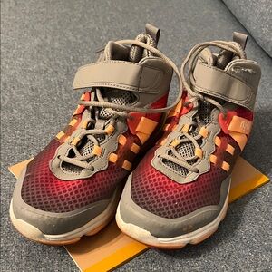 Ryka Women's Sneakers in Pink and gray